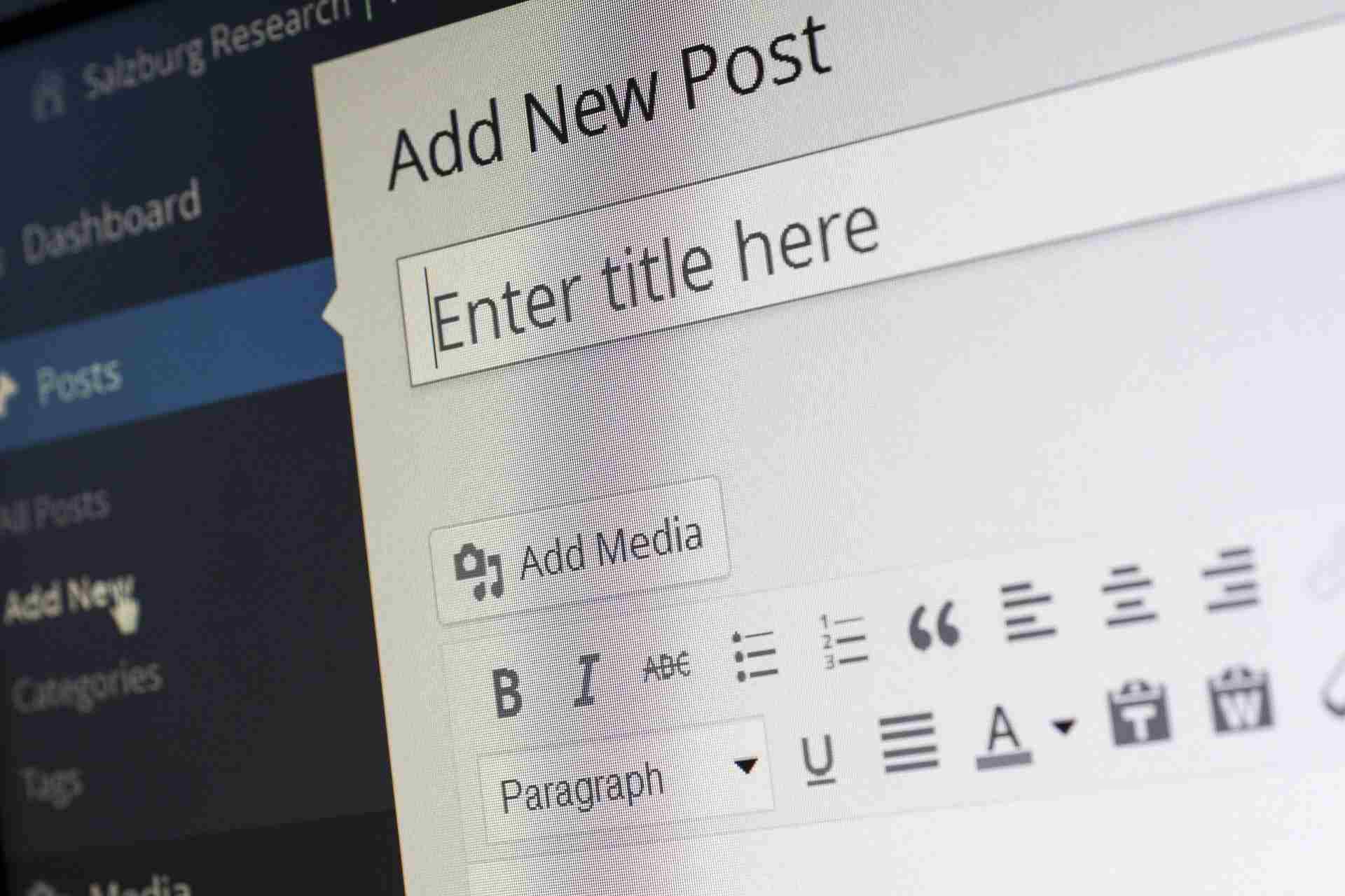 choose the best blog niche in 2025